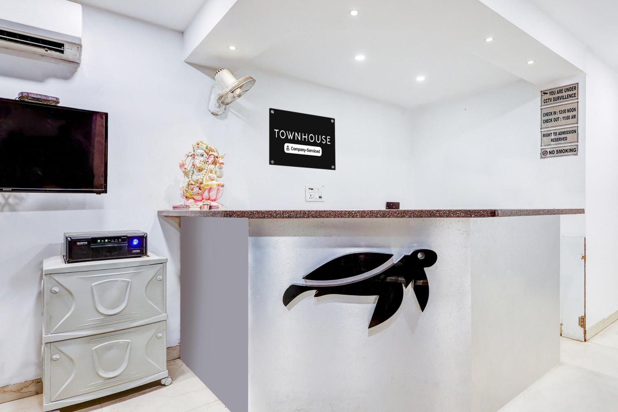 Super Collection O Shalimar Bagh Ξενοδοχείο Δελχί Εξωτερικό φωτογραφία
